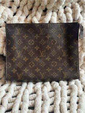 Louis Vuitton Vintage 1970’s Toiletry Pouch 26